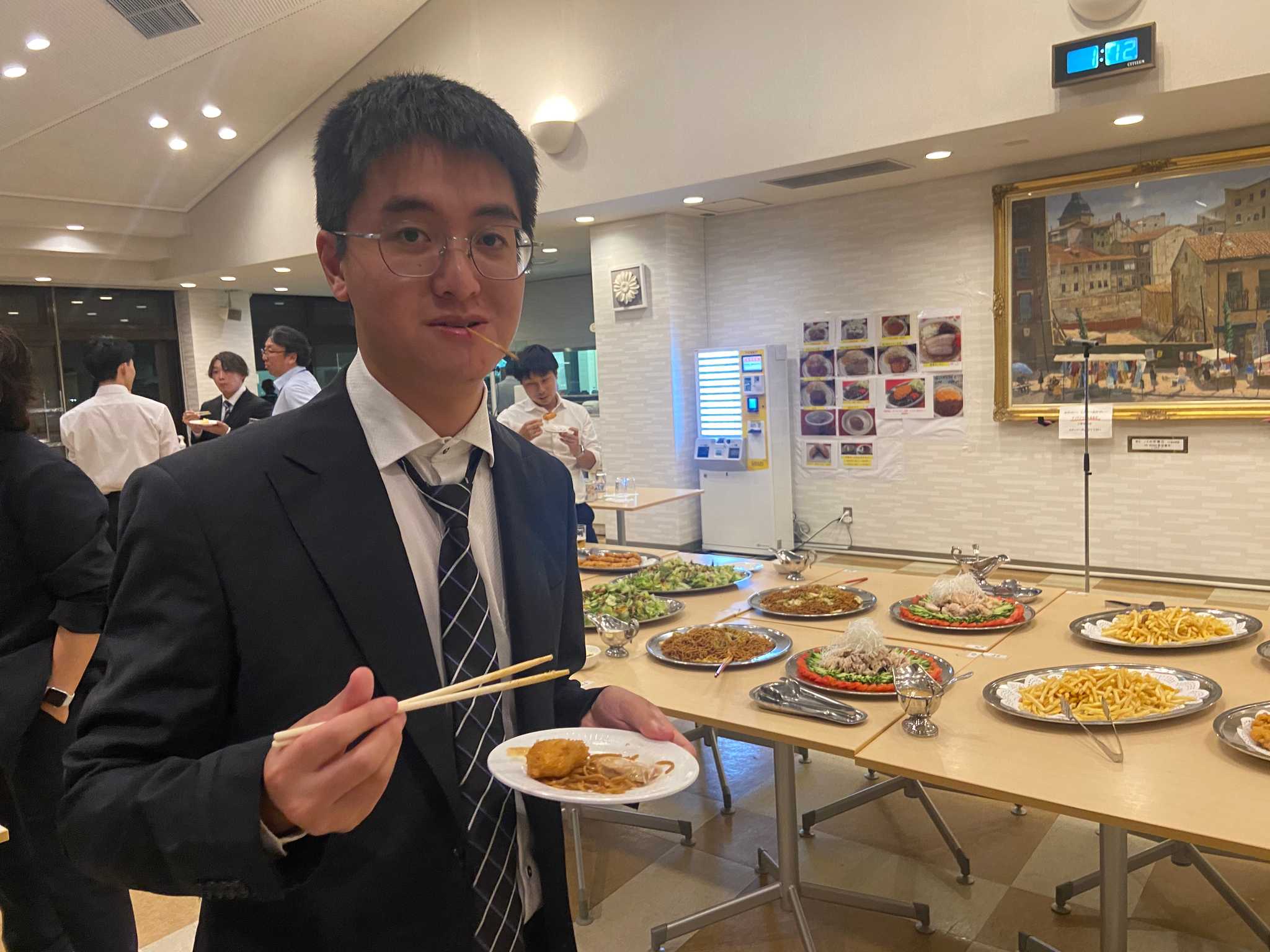 懇親会の様子